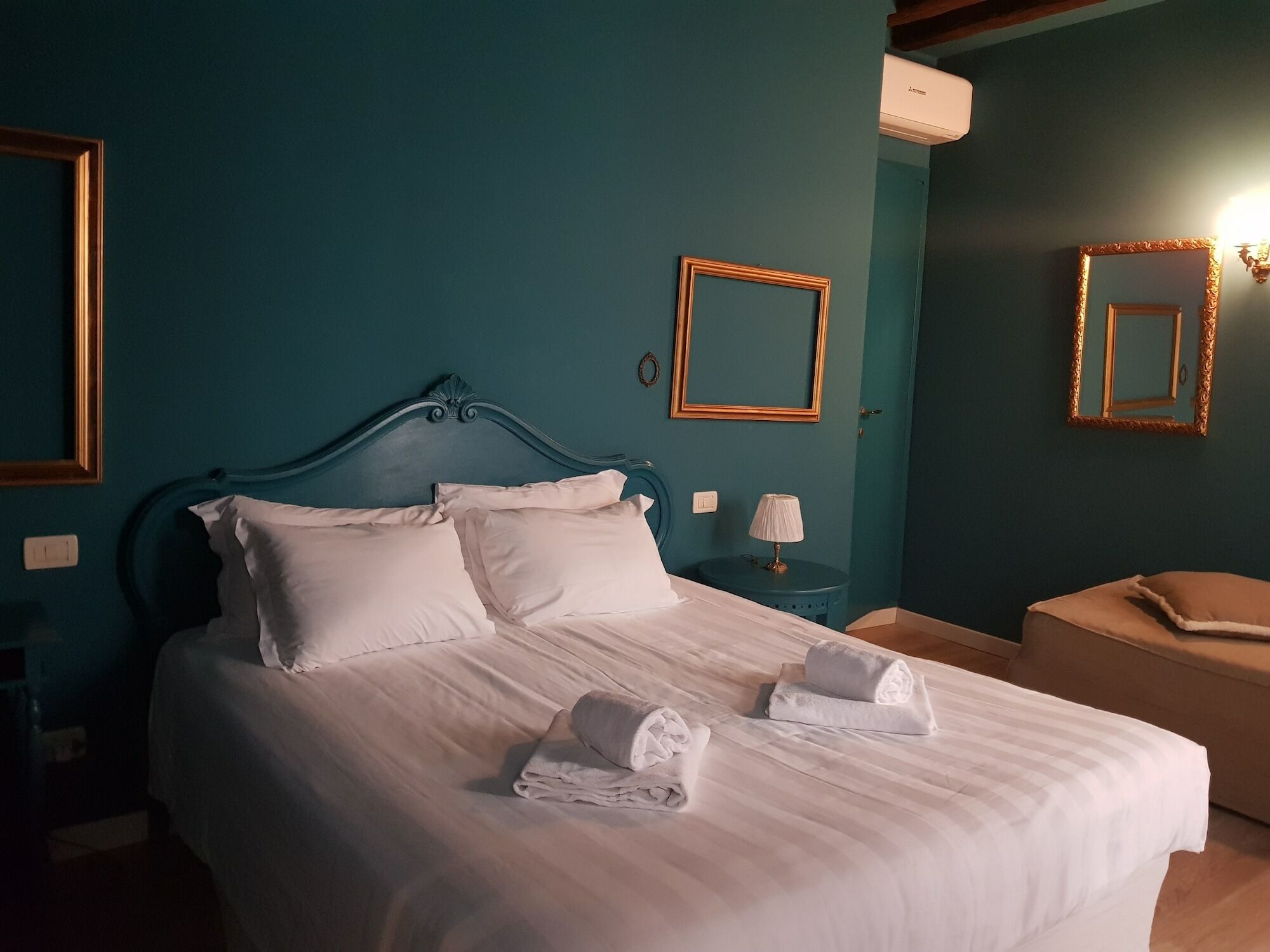 Casa Fornaretto Hotel เวนิส ภายนอก รูปภาพ